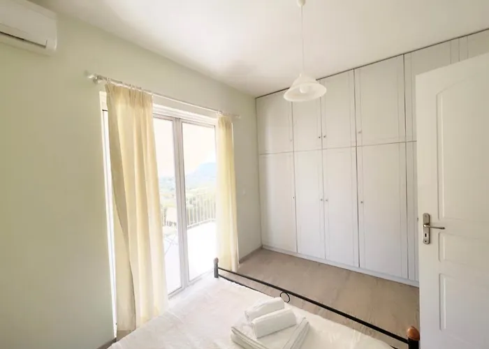 Maisonette Sea View , フィニクーダ